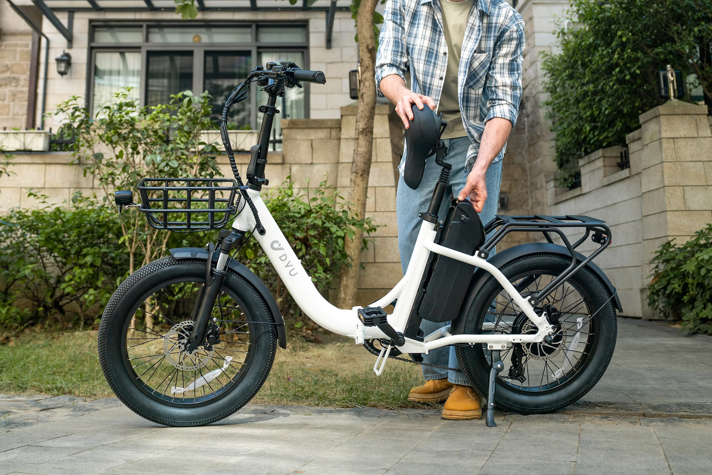 DYU C9 20 Inch Long-Range ebike - Image 12
